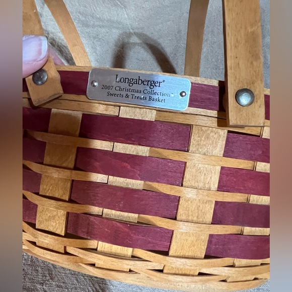 Longaberger 2007 Sweets Treats Red Basket Combo with Extra Christmas Knob, EUC - Picture 8 of 15